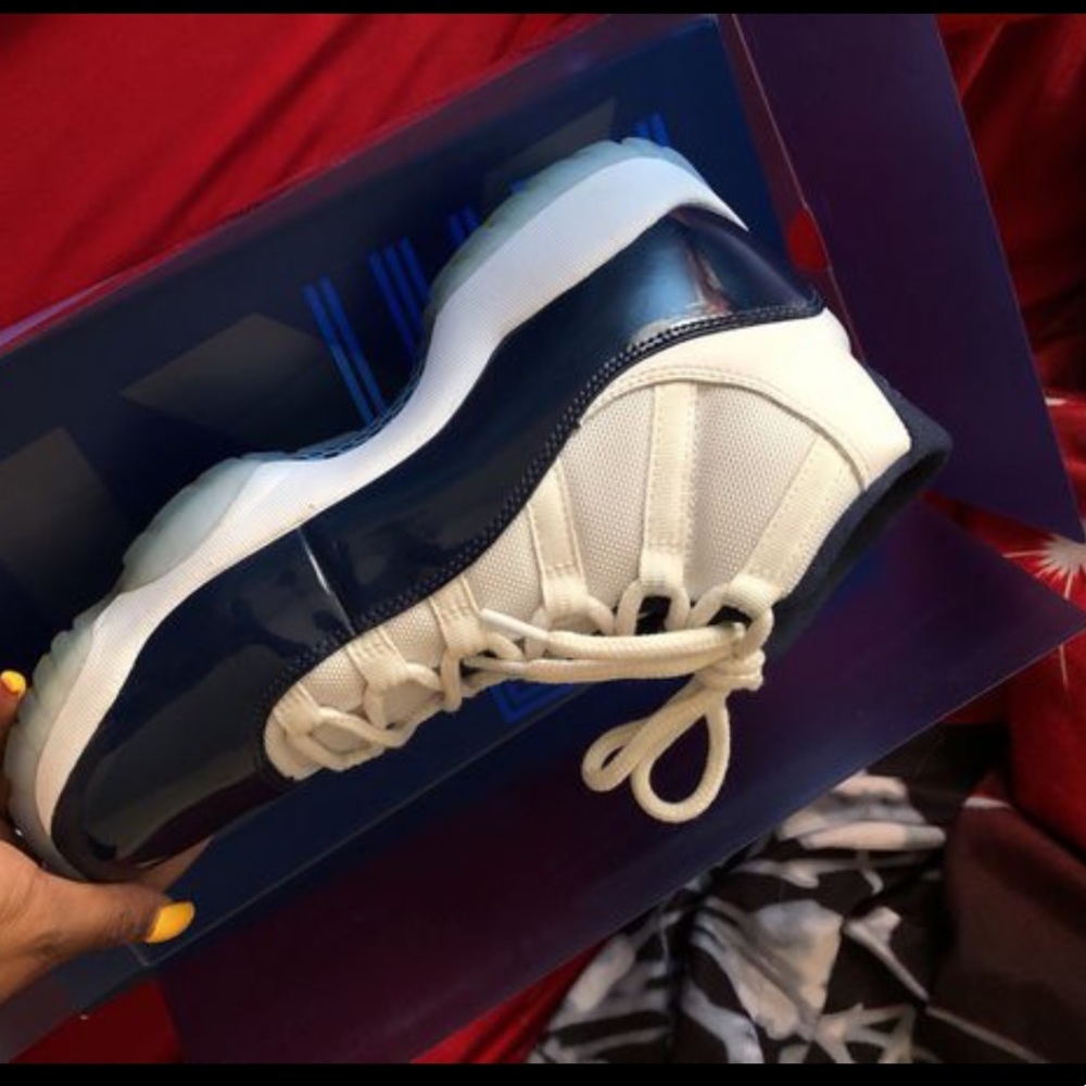 Jordan 11s